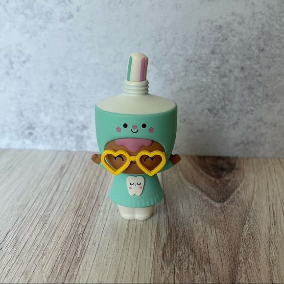 Pop Mart x Momiji - Perfect Partners Open Blind Box - Dazzle (Toothpaste Girl!) - Picture 4 of 6